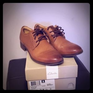Clarks oxford shoes